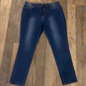 Fashion Nova Plus Jeans